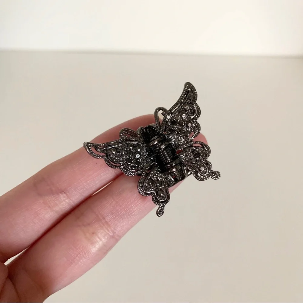 Gunmetal butterfly hair clip